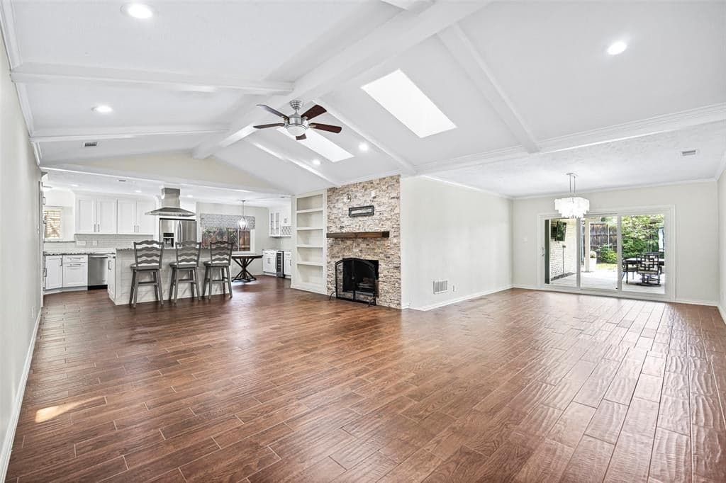 Gallery image 3