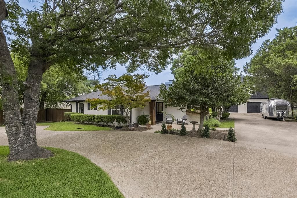 510 N Clark Rd