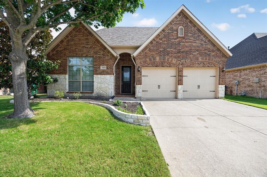 312 Blackhaw Dr