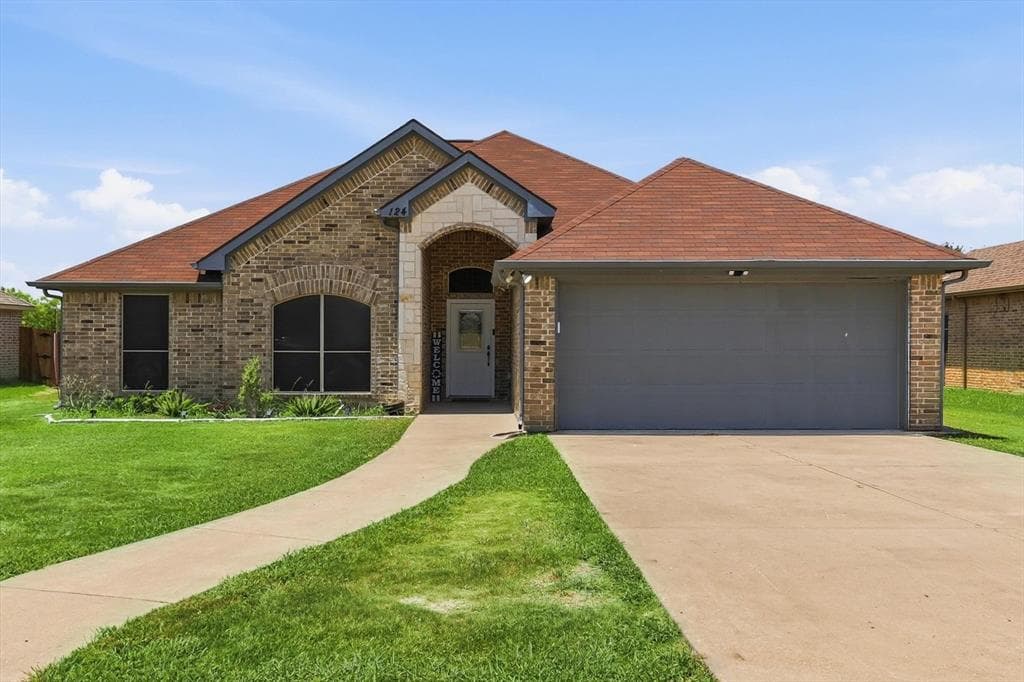 124 Chambers Creek Cir