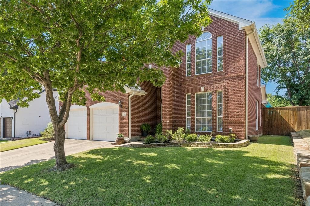2321 Gatwick Ct