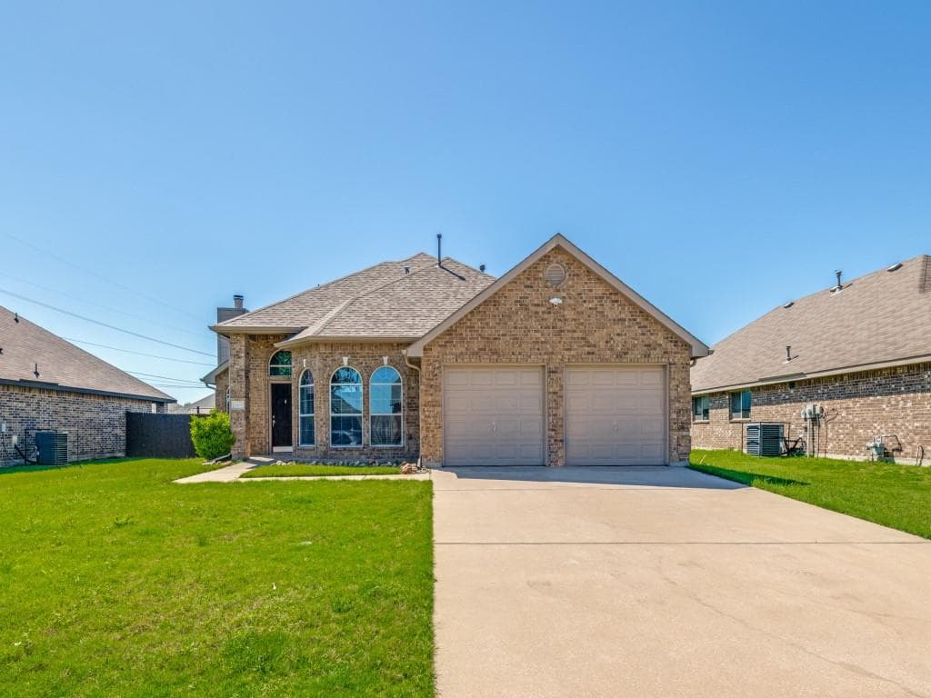 1909 Ridgecrest Dr