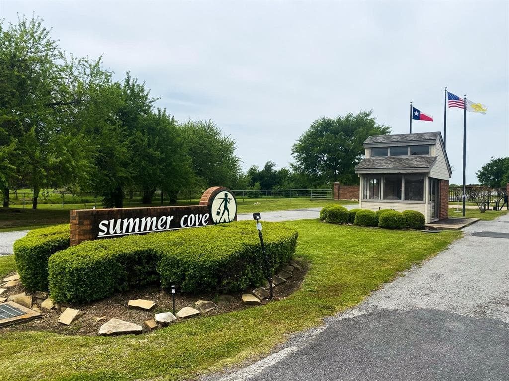 111 Summer Place Cir
