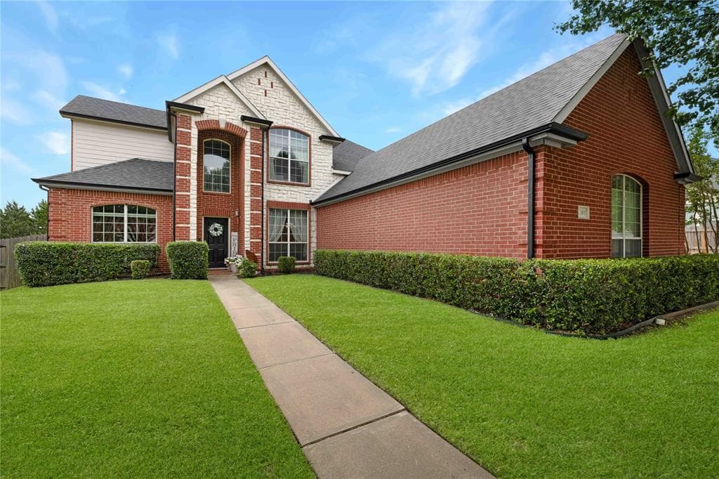 1200 Dover Heights Trl