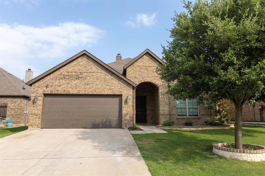 1749 Stillwater Dr