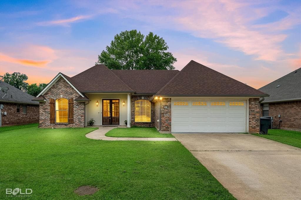 3016 Pleasant Grv
