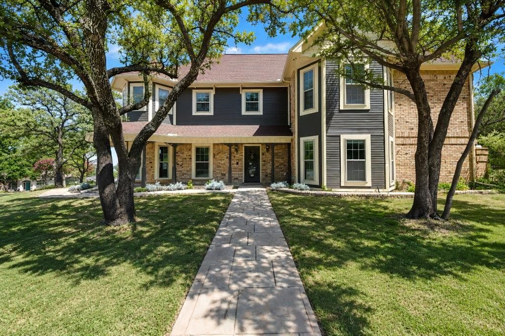 7400 Golf Club Dr