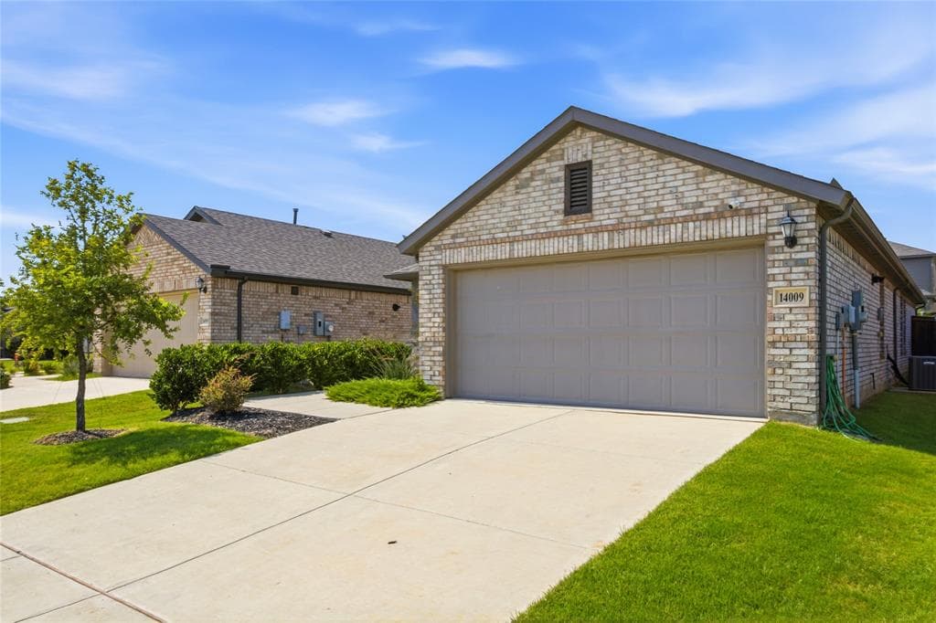 14009 Danesdale Dr