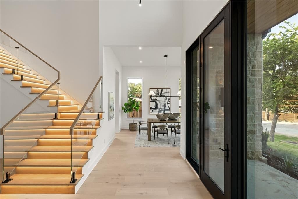Gallery image 2