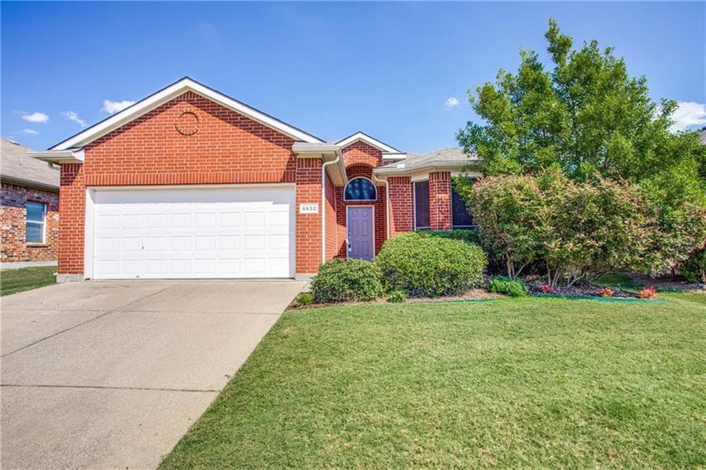 6532 Alexandra Meadows Dr