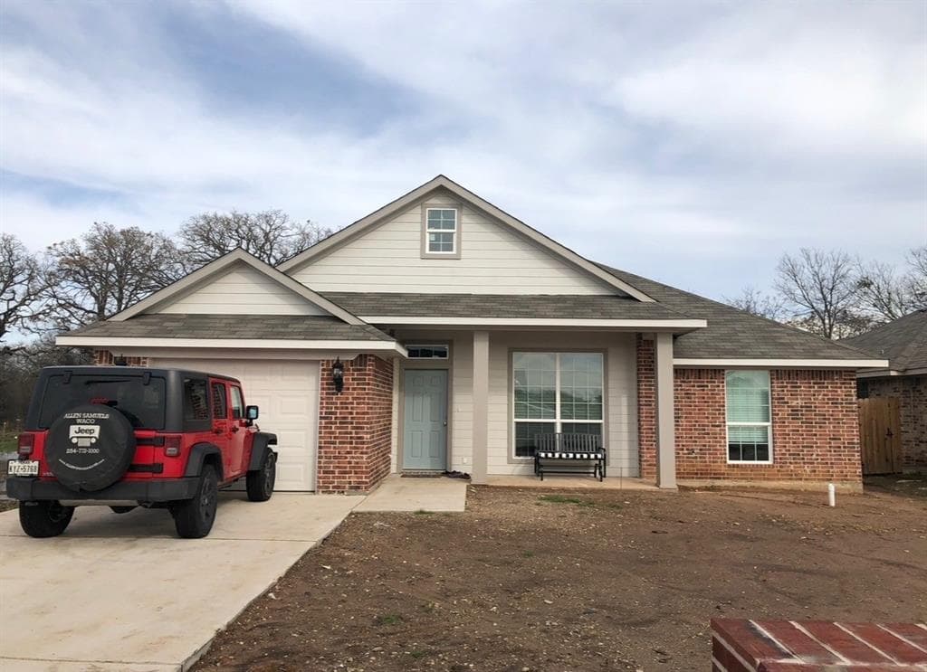 110 Tomahawk Dr