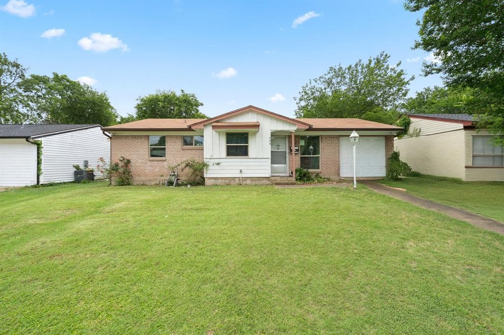 546 Sun Valley Dr