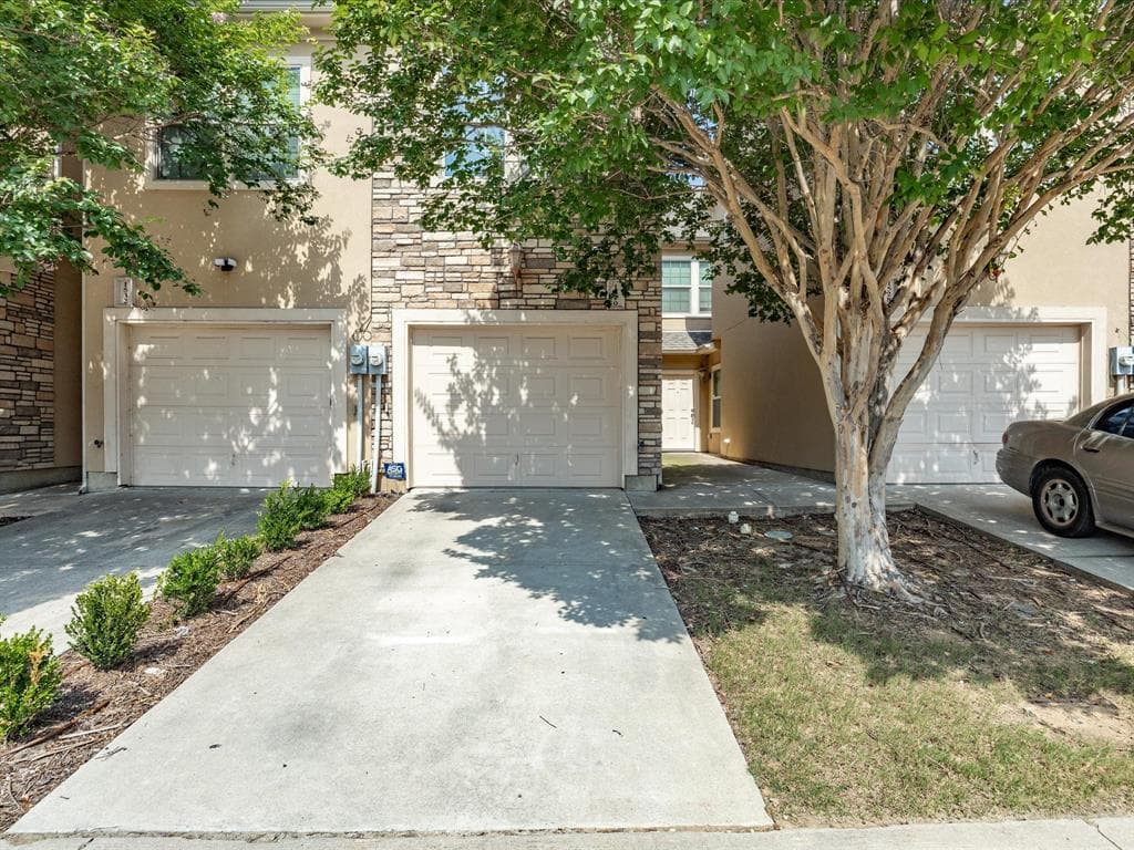 1530 Aldra Dr