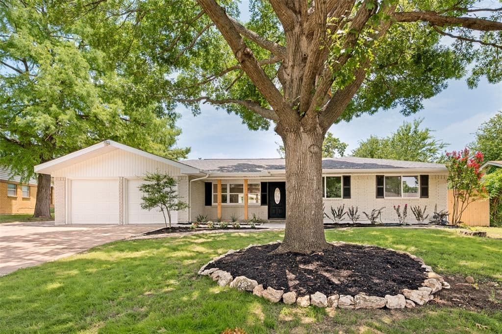 1717 Monaco Dr