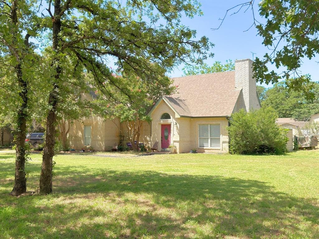 3903 Brushy Rd
