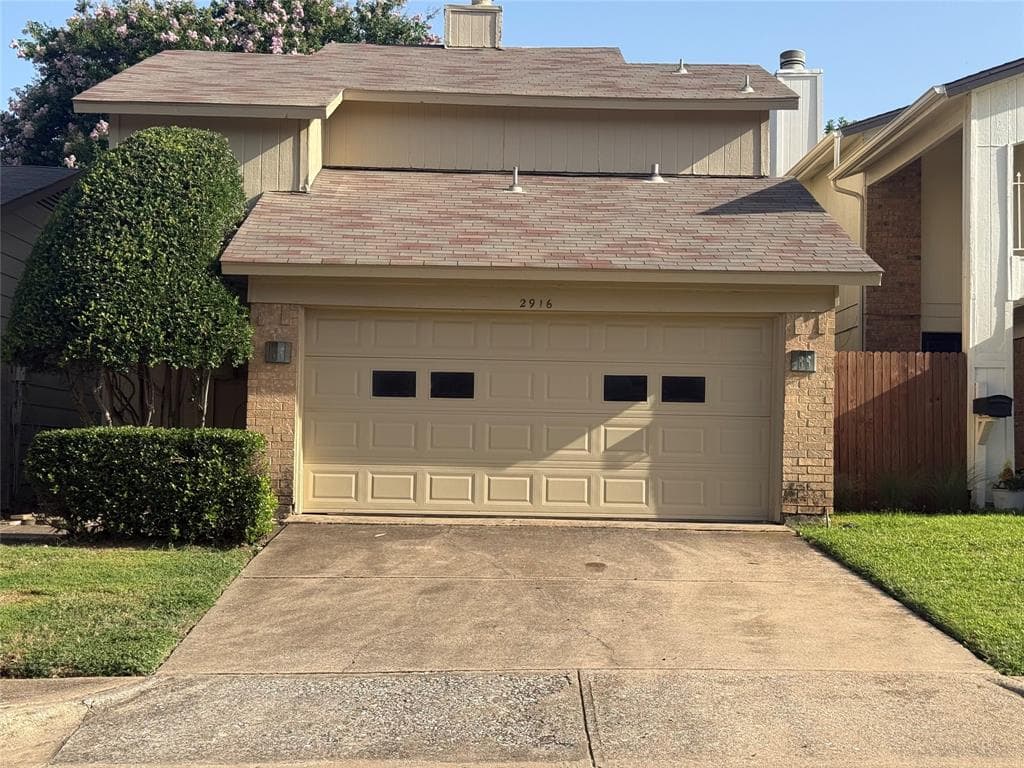 2916 Canis Cir