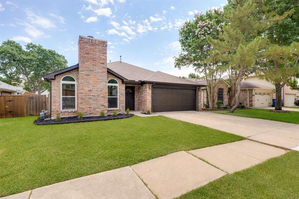 2108 Wentworth Dr