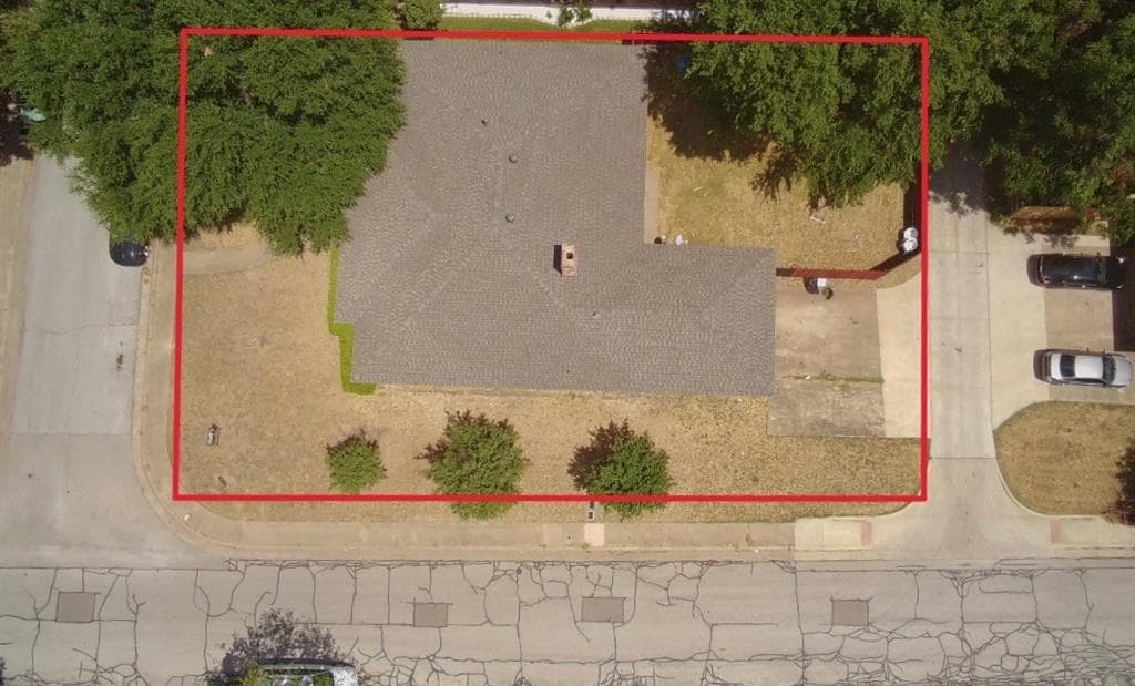 702 Granada Dr