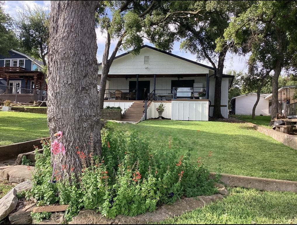120 Lake Dr