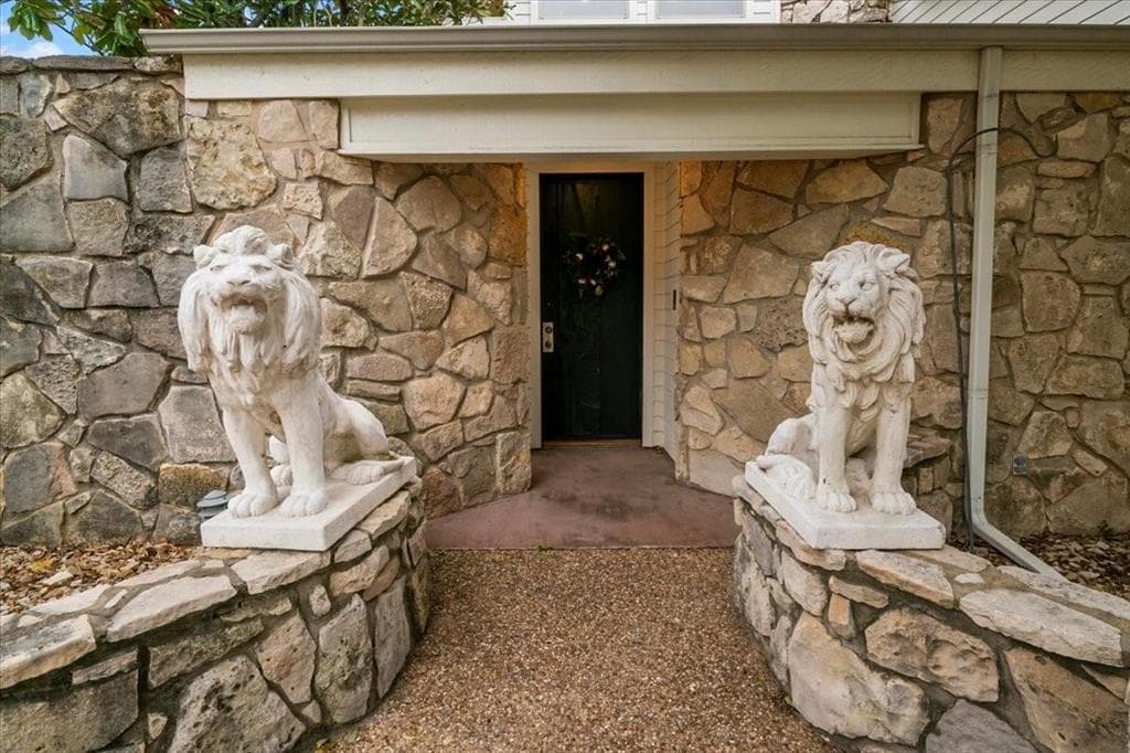 Gallery image 3