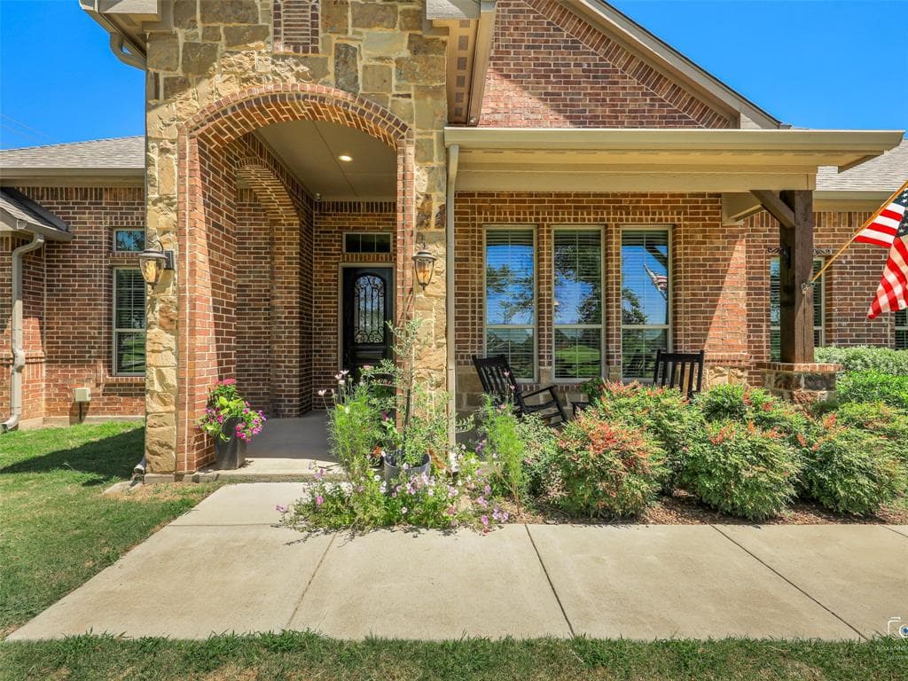 101 Sandlin Ct