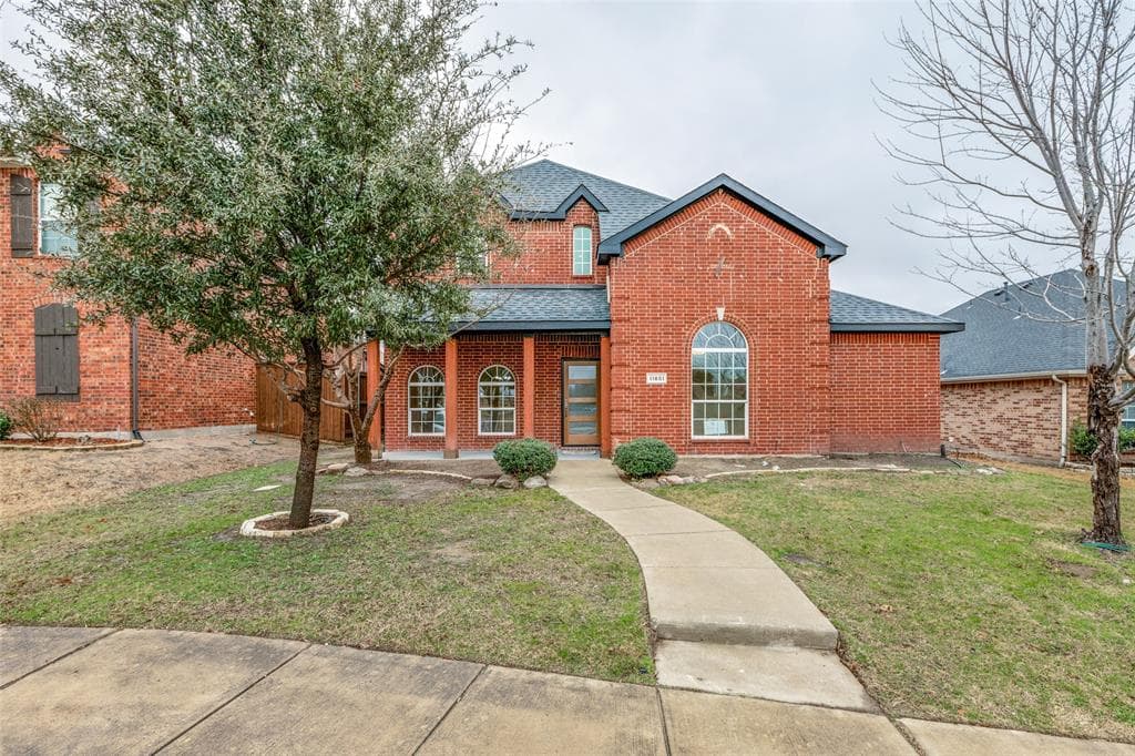 11651 Yoakum Dr