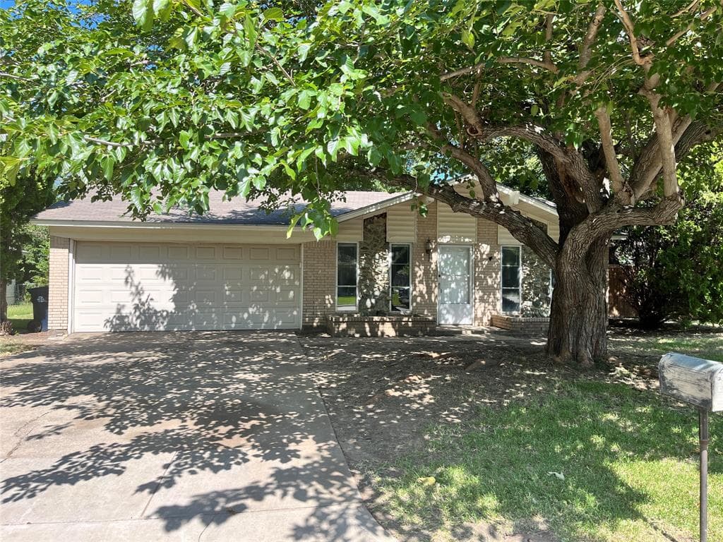 3312 Valley View Rd