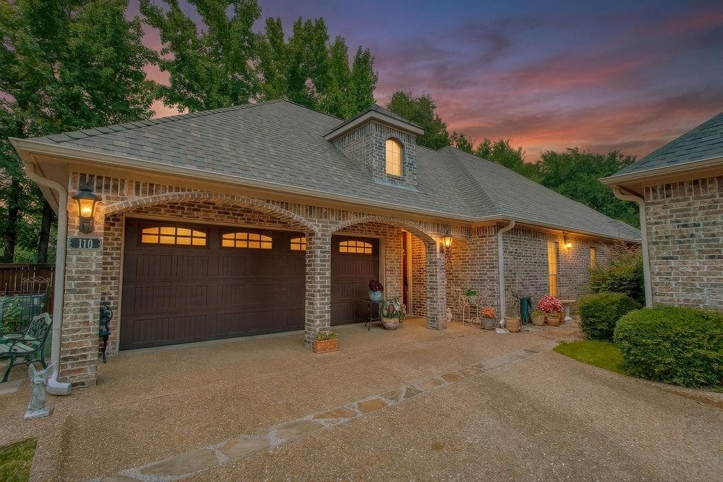 110 Timber Creek Ct