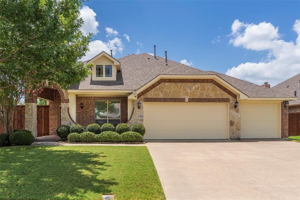 4316 Poppy Dr