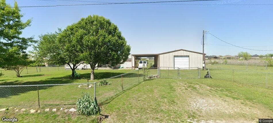 8316 County Road 913