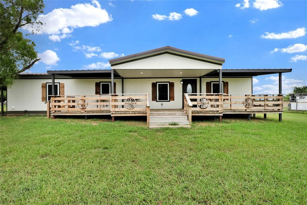 6523 County Road 2597