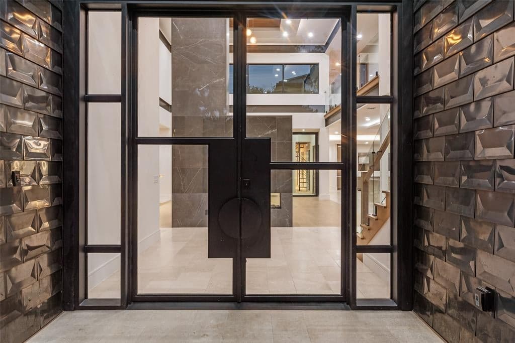 Gallery image 4