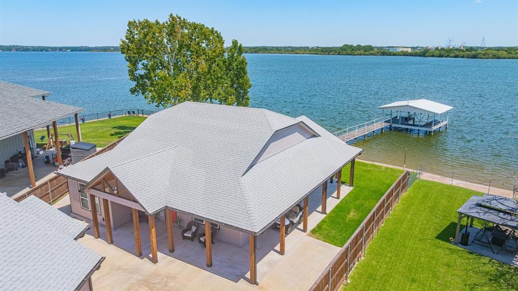 4323 Basswood Ct