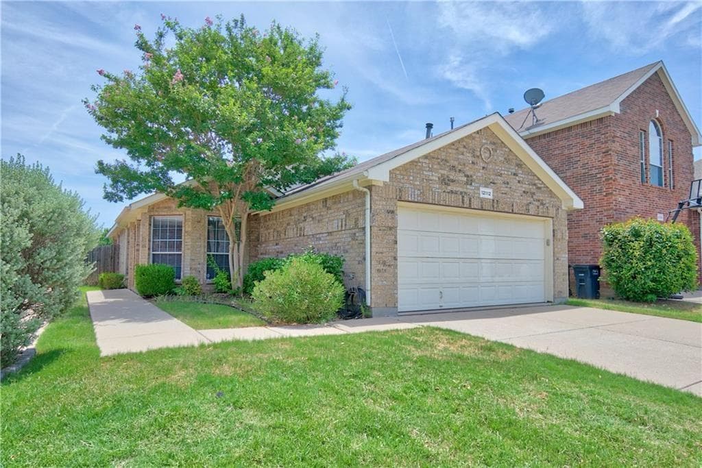 12112 Thicket Bend Dr