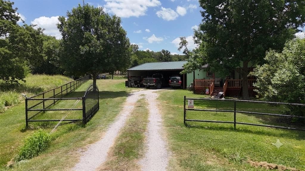 8300 Bluebonnet Cir