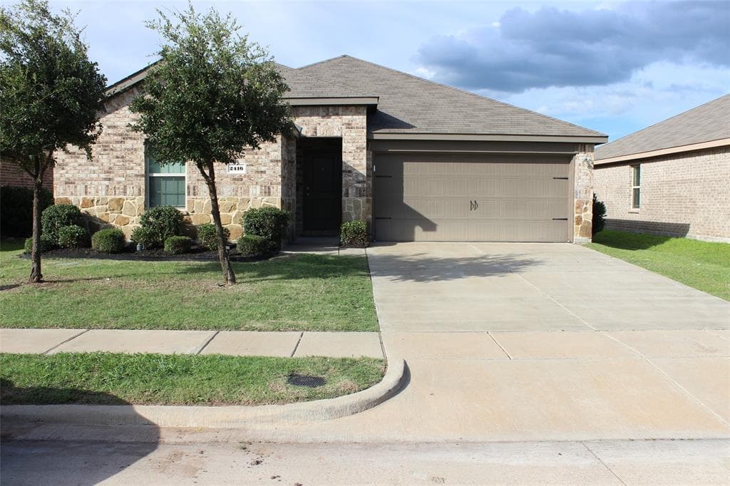 2416 Karnack Dr