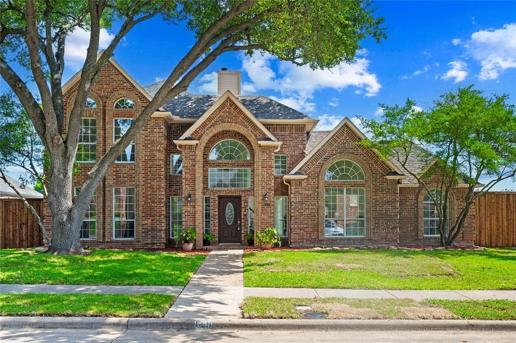 668 Oakdale Dr