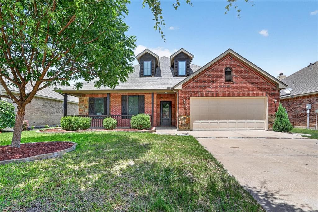 504 Castlebrook Ct