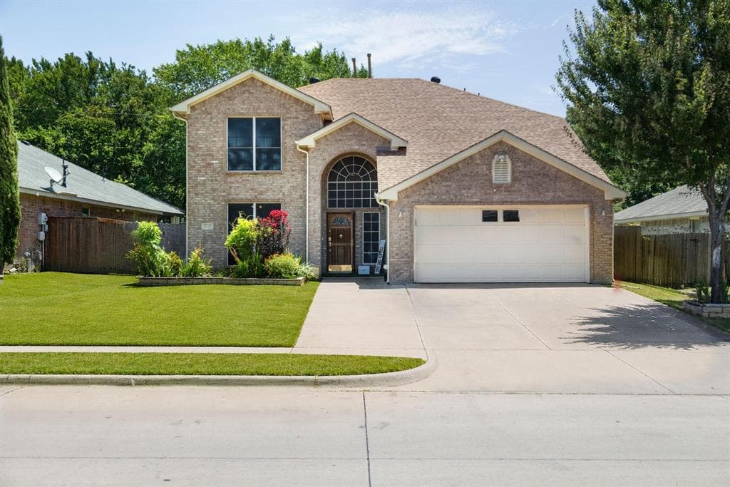 3348 Autumn View Dr