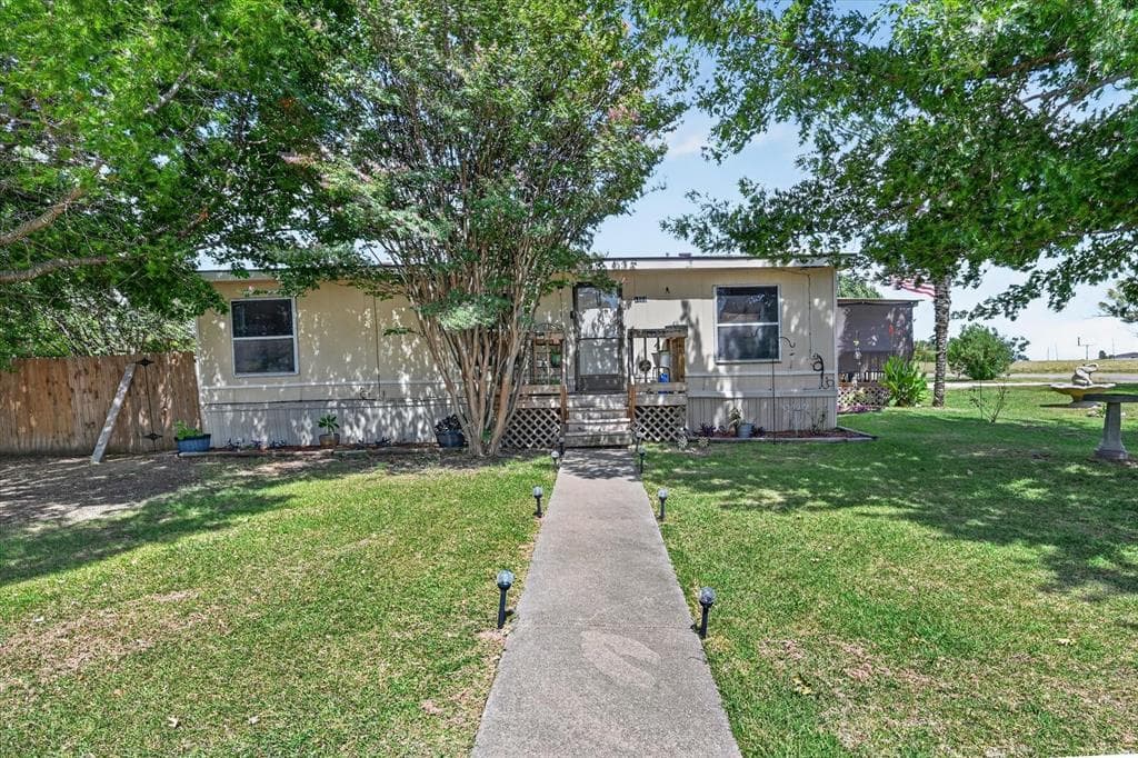 1103 Burnett Blvd