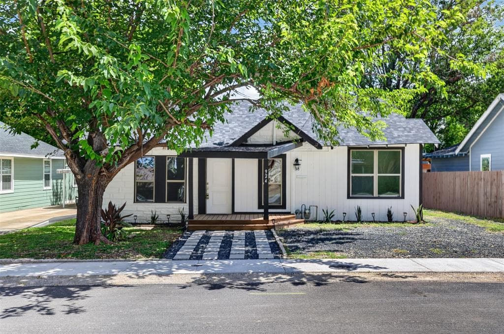 924 Nolte Dr