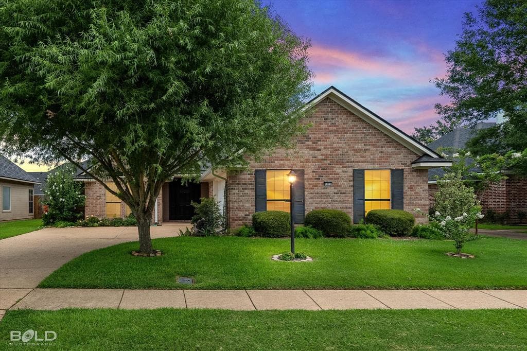 6006 Kateland Cir