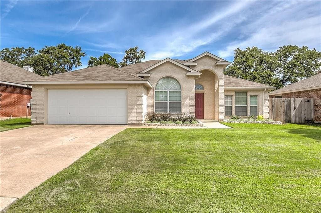 1117 Hidden Glade Dr