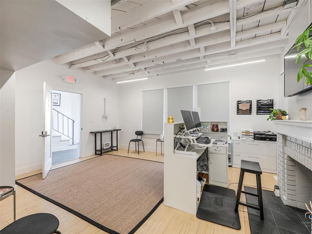 Gallery image 4