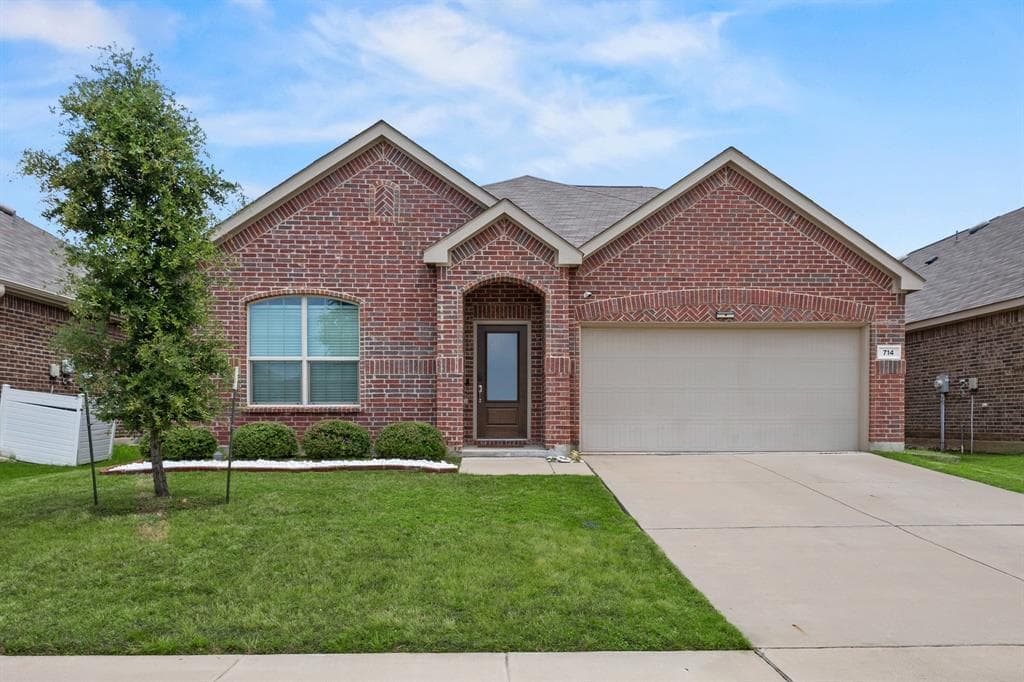 714 Stallings Dr