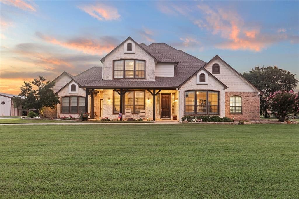 633 Durning Rd