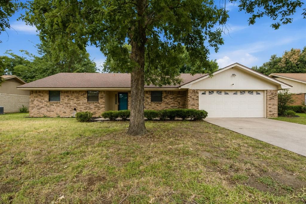 1408 Inglewood Dr