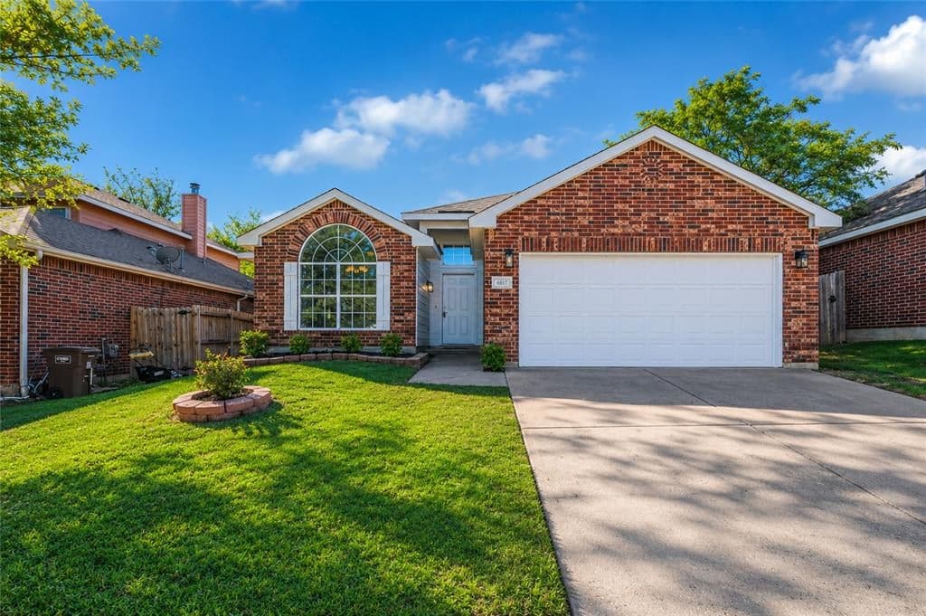 4817 Barnhill Ln