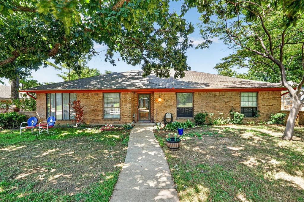 1525 San Antone Ln