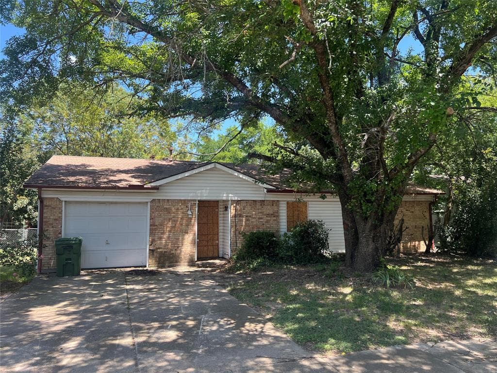 4228 Culmer Ln